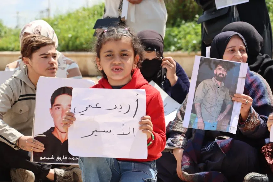 Captives' families protest, meet with political body in Hasaka