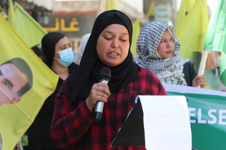 Massive women's march demands leader's physical freedom