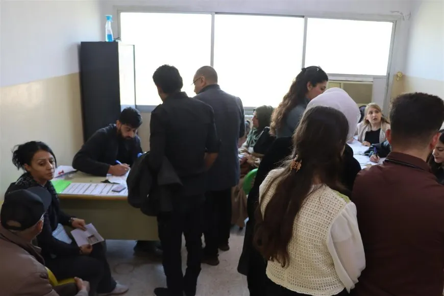After Decades, unregistered Kurds apply for Syrian citizenship