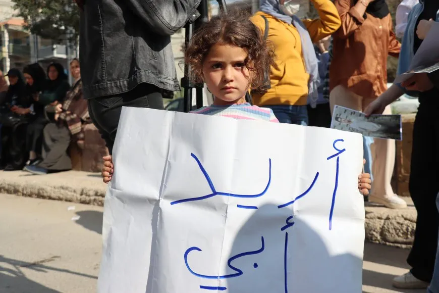 Protest held in Qamishlo demanding release of prisoners