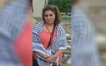 Palestinian activist supports YPJ's demands