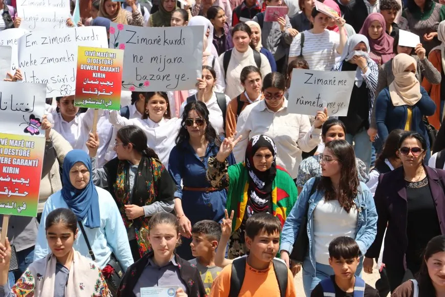 Massive march in Amuda demands constitutional recognition of Kurdish language