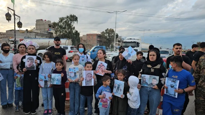 Families of detainees continue protests