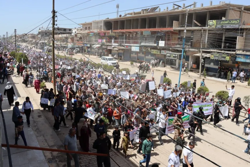 Demonstration in Qamishlo demands official recognition of Kurdish language