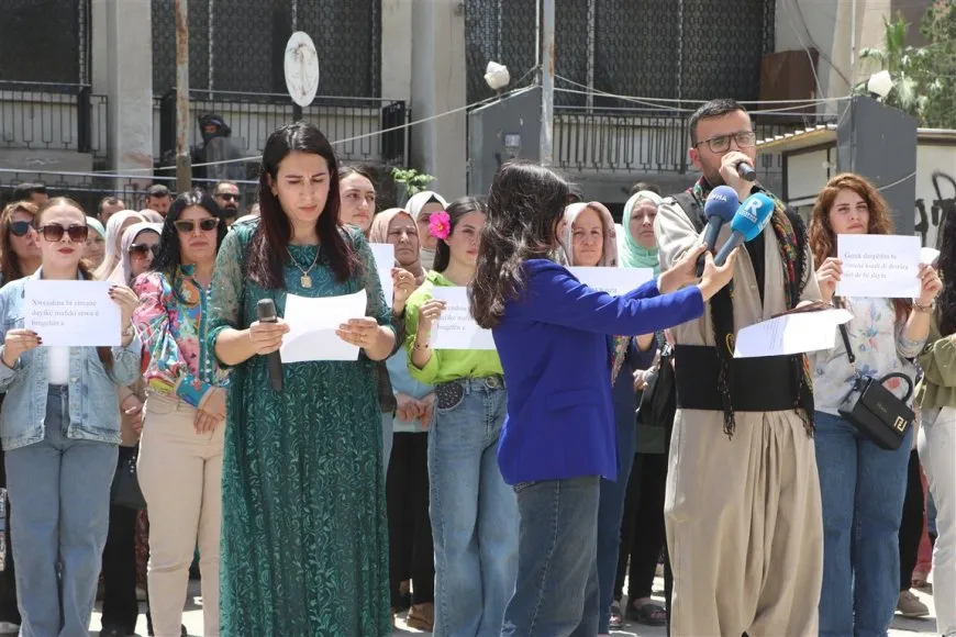 Kurdish language teachers in Hasaka condemn removal of Kurdish language from Palace of Justice nameplate