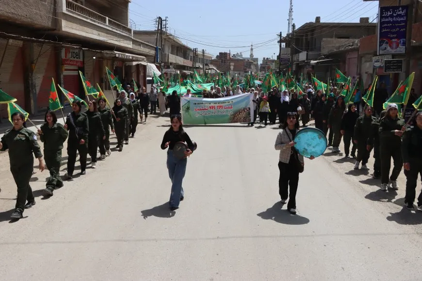 Tirbê Spiyê Women affirm their support for YPJ