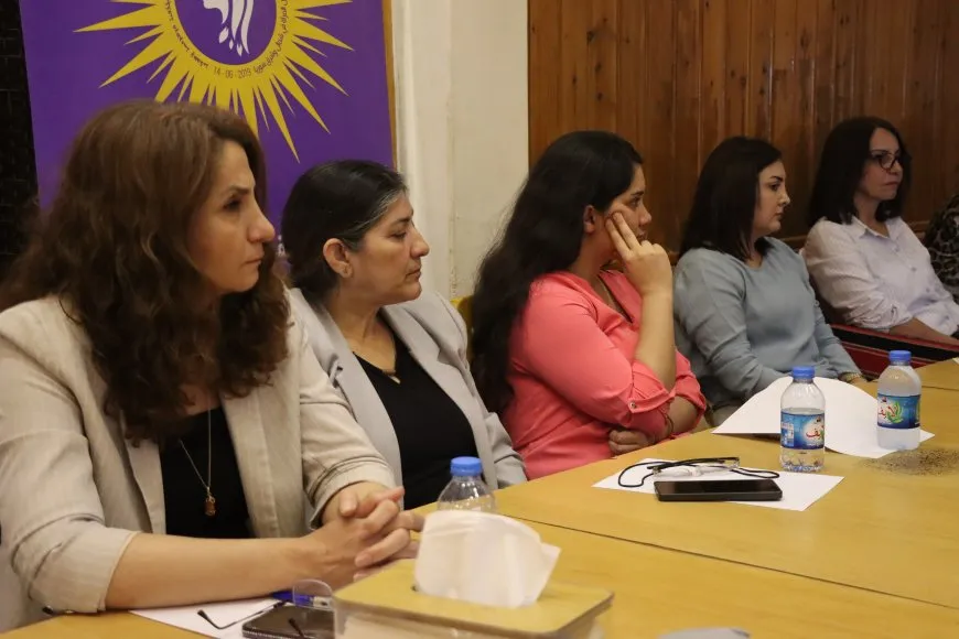 Seminar affirms importance of YPJ's inclusion within Syrian constitution, Ministry of Defense