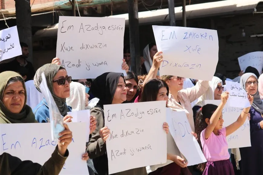Residents of Derbassiyeh call for disclosure of fate of detained sons