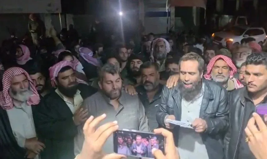 Injuries during protest in Aleppo against removal of primitive oil refineries
