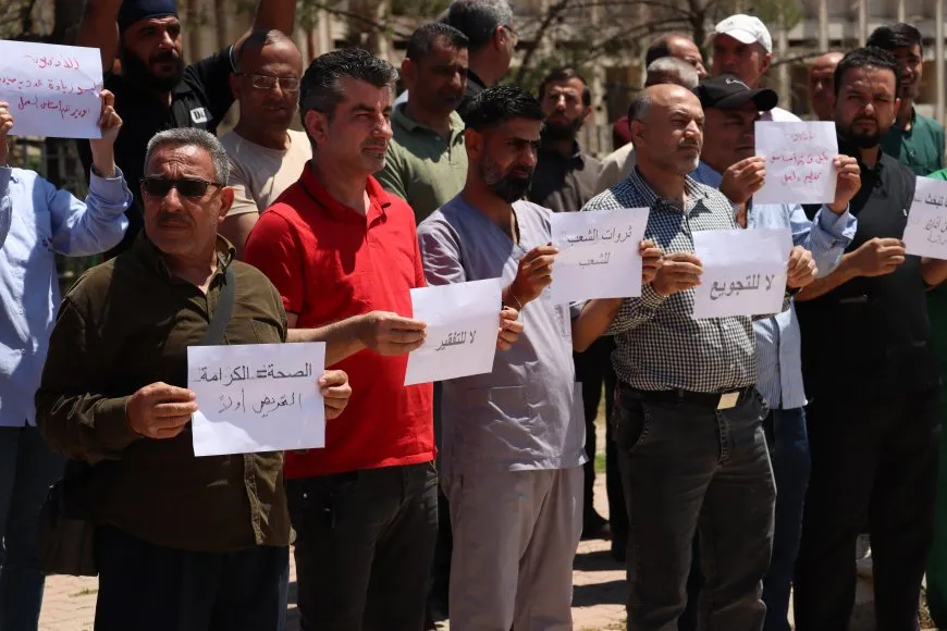 Health Sector workers in Qamishlo protest discriminatory salary increase