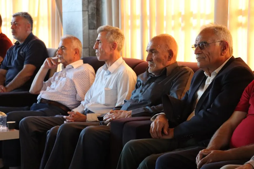 PYD in Amuda discusses Kurdish unity, integration