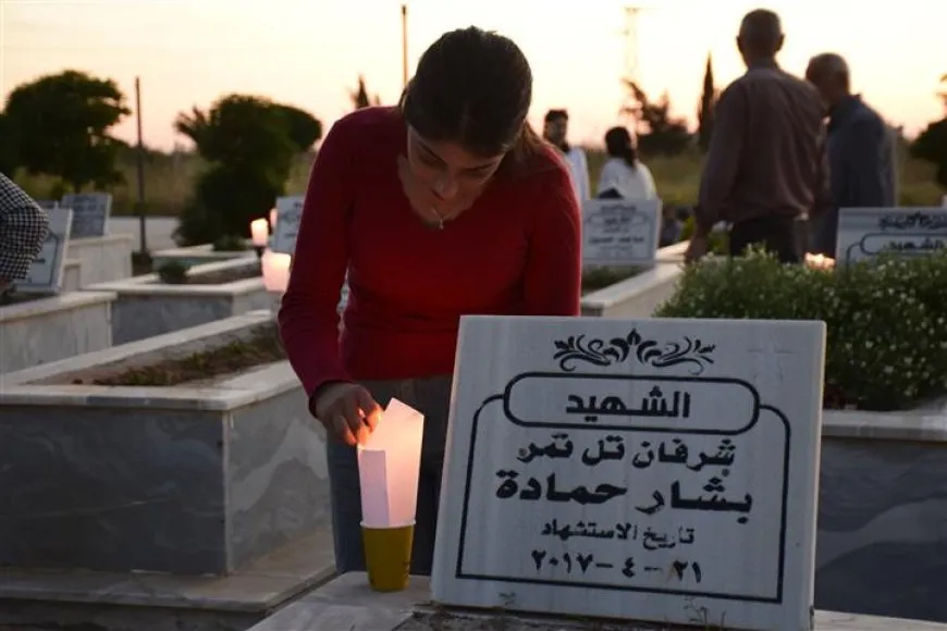 Candles lit at Martyrs’ Shrines on occasion of Eid al-Adha