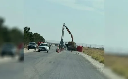 Internal Security Forces set up checkpoint at the northern entrance of Hasaka