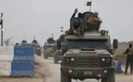 SOHR: Syria deploys heavy military reinforcements along Lebanese Border