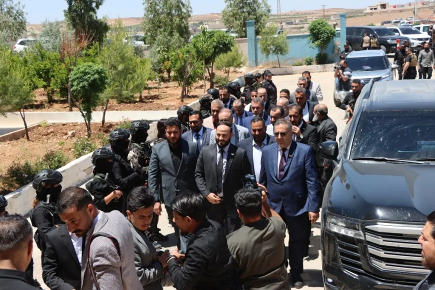 Aleppo Governor discusses service, social issues with Kobani Administration