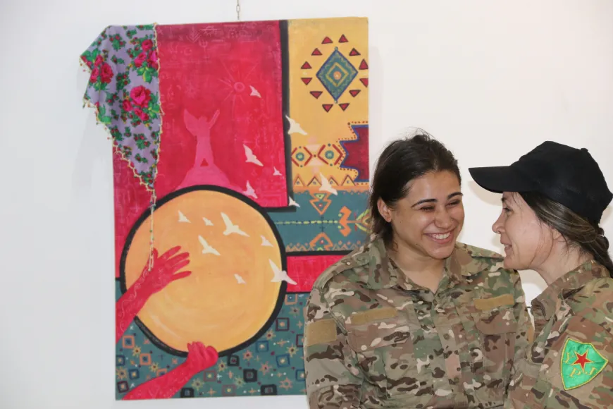 Hilal Zerin organizes artistic events in Qamishlo to support YPJ