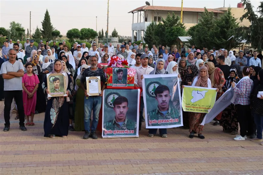Hasakah residents bid farewell to fighter from Afrin Liberation Forces
