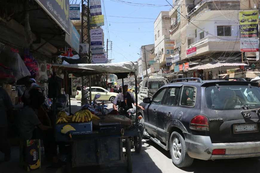 Stagnation of commercial markets due to high prices, calls for stricter regulation