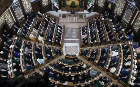 Syrian lawmakers take constitutional oath collectively