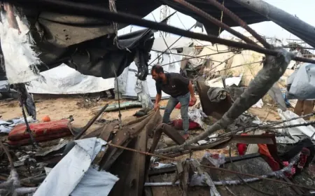 4 people killed in Israeli airstrikes on Gaza