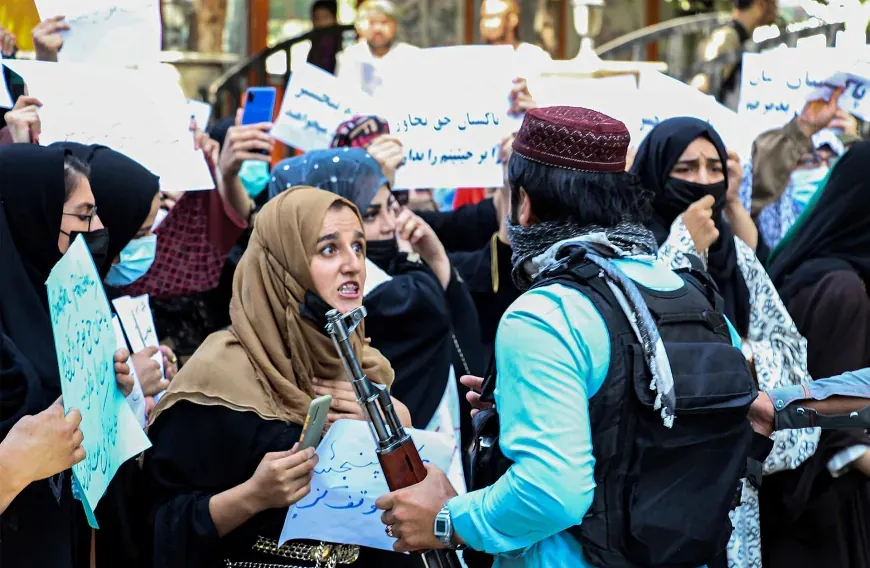 UN Report: complete exclusion of women from political life in Afghanistan