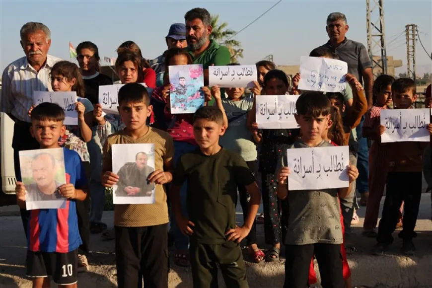 protest held by families of prisoners in Tal Tamr for release of their children