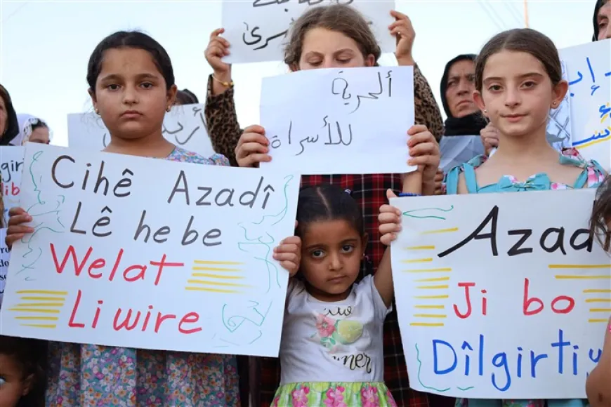 protest held by families of prisoners in Tal Tamr for release of their children