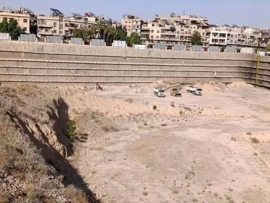 Inflation and investment dominate Syria's economic debate