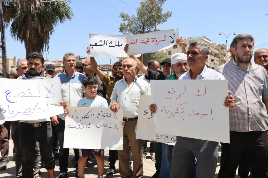Inflation and investment dominate Syria's economic debate