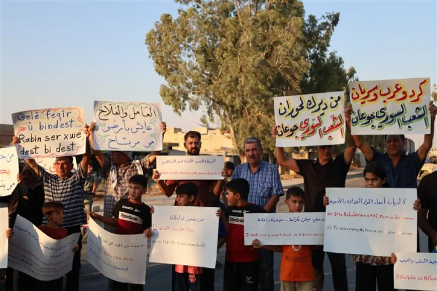 Tel Tamr residents protest rising prices and living costs
