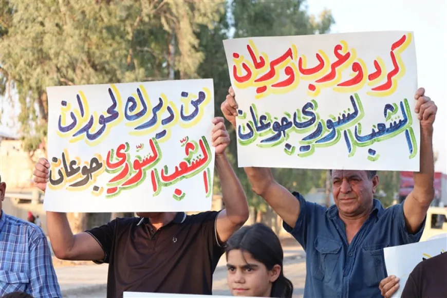 Tel Tamr residents protest rising prices and living costs