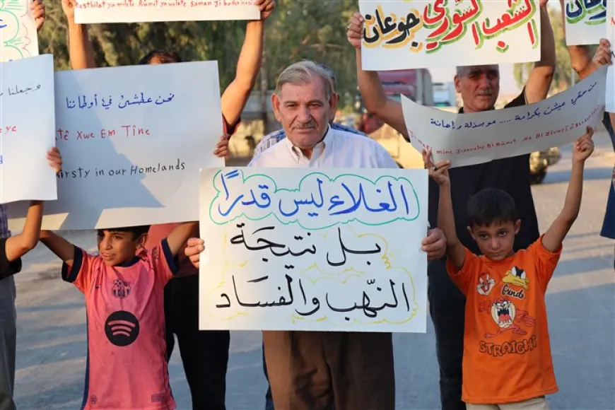 Tel Tamr residents protest rising prices and living costs