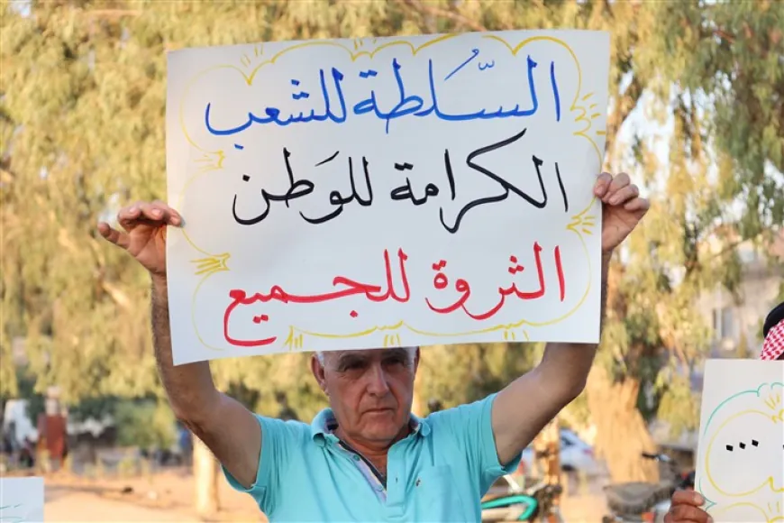 Tel Tamr residents protest rising prices and living costs