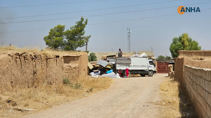 1st convoy of returning IDPs arrives in Serê Kaniyê