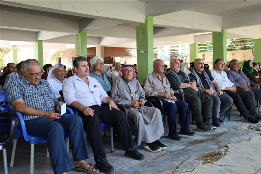 Meeting discusses dialogue, stability, community engagement
