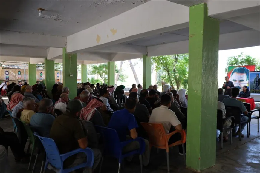 Meeting discusses dialogue, stability, community engagement