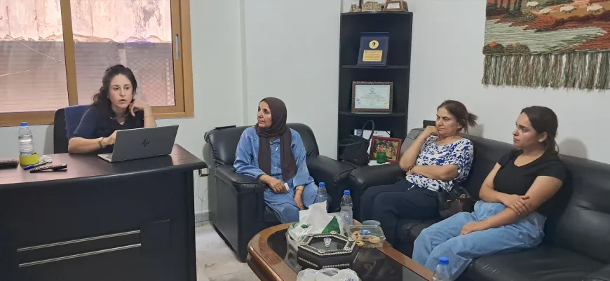 Newroz Association in Beirut holds seminar on “Jineology”, role of women in society