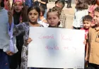 Students: No logic in studying in one language while learning in another