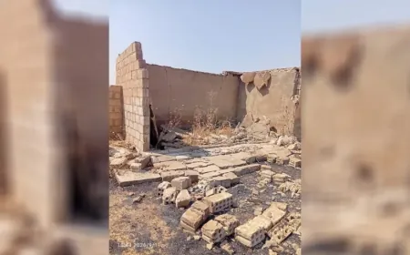 Turkish base prevents resident of Al-Arisha village from renovating his home