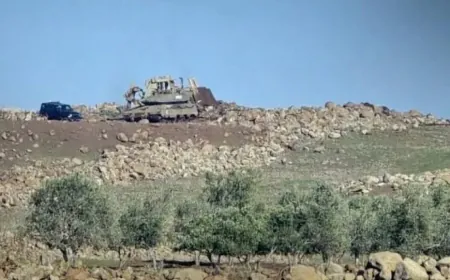 Israeli Forces shell outskirts of Hamidiyah in Quneitra Countryside