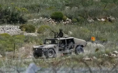 Israeli patrol sets up checkpoint in Quneitra countryside