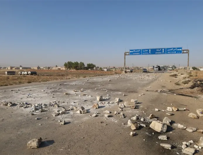 Tel Tamr-Aleppo road blocked for second day in protest against fuel price hike