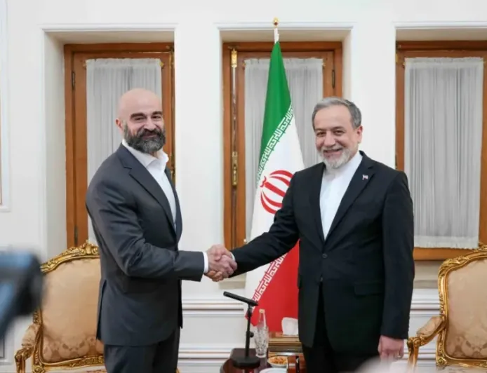 Talabani discusses regional developments with Araghchi