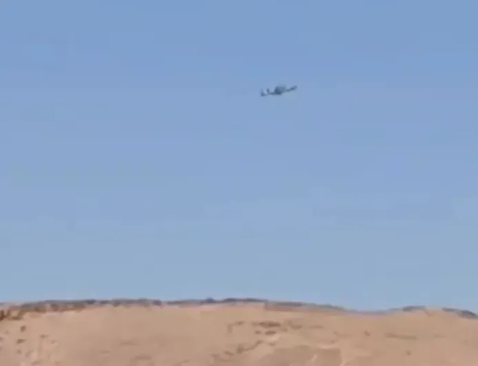 US aircraft flies over Palmyra Desert area as ISIS positions are targeted