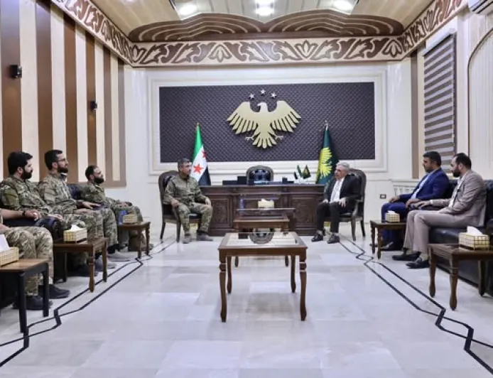 Hasakah Governor discusses administrative, military issues with Ministry of Defe...