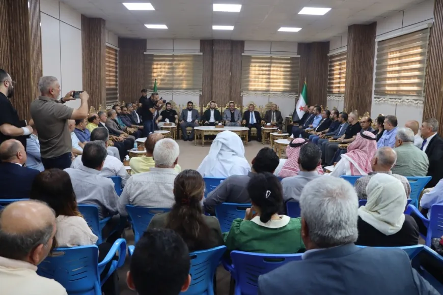 Syrian Interior Ministry delegation visits Kobani to discuss security; IDPs return