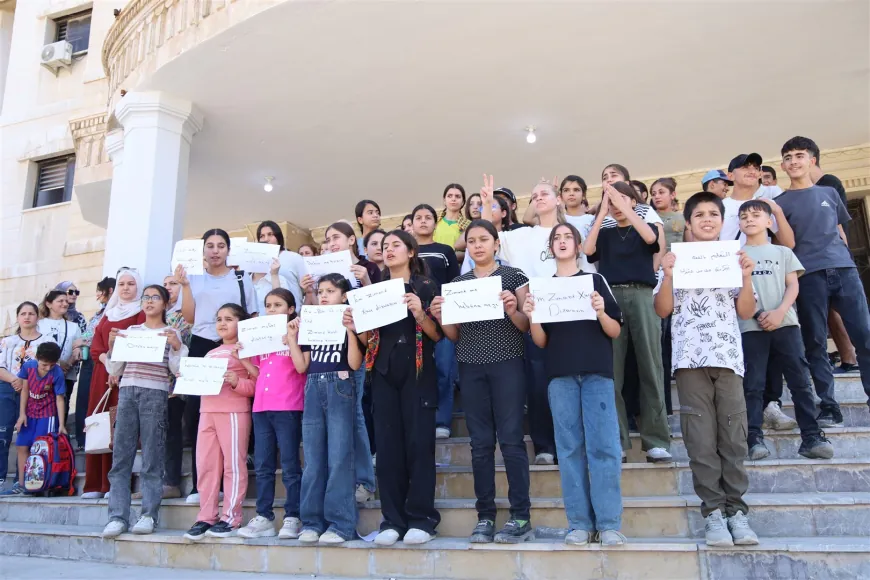 Hasakah, Kobani students demand expanded Kurdish-language education