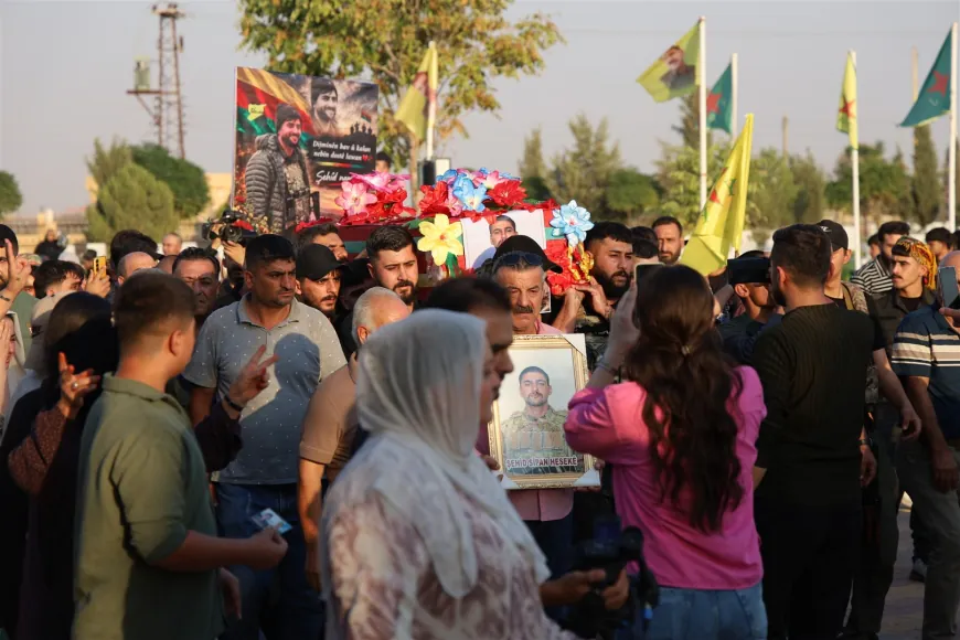 Thousands attend funeral of Martyr Sipan Hasakeh