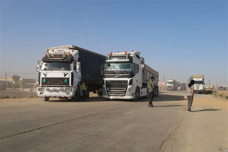 Tel Tamr-Aleppo road blocked for second day in protest against fuel price hike