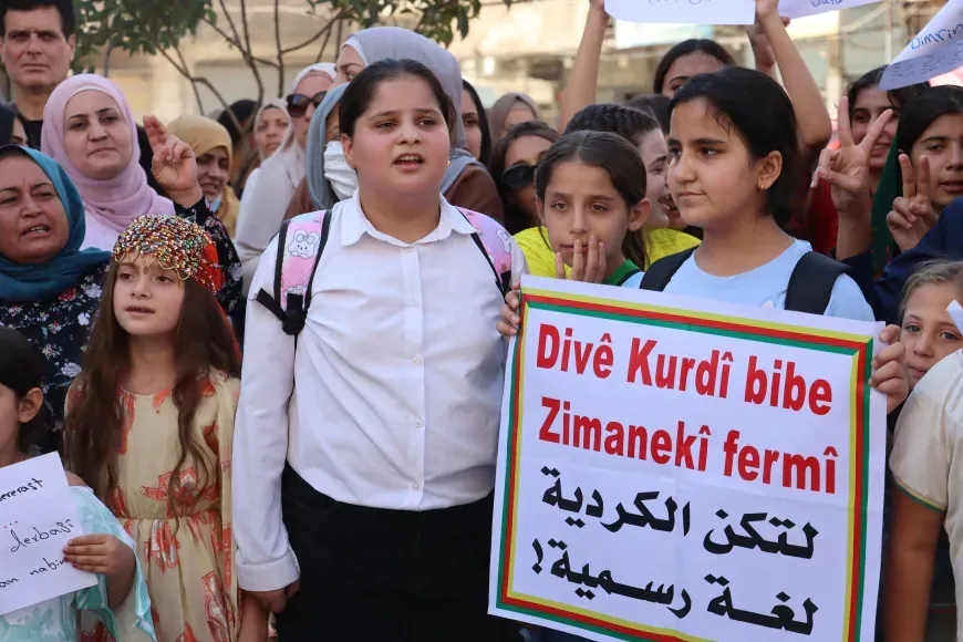 Kurdish poets: 3 Kurdish-language classes do not meet our aspirations